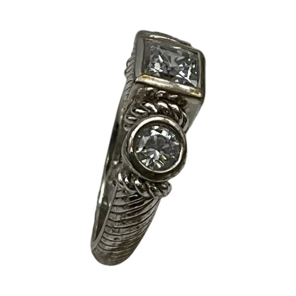 Judith Ripka Sterling‎ Silver Cz Ring Size 6.25